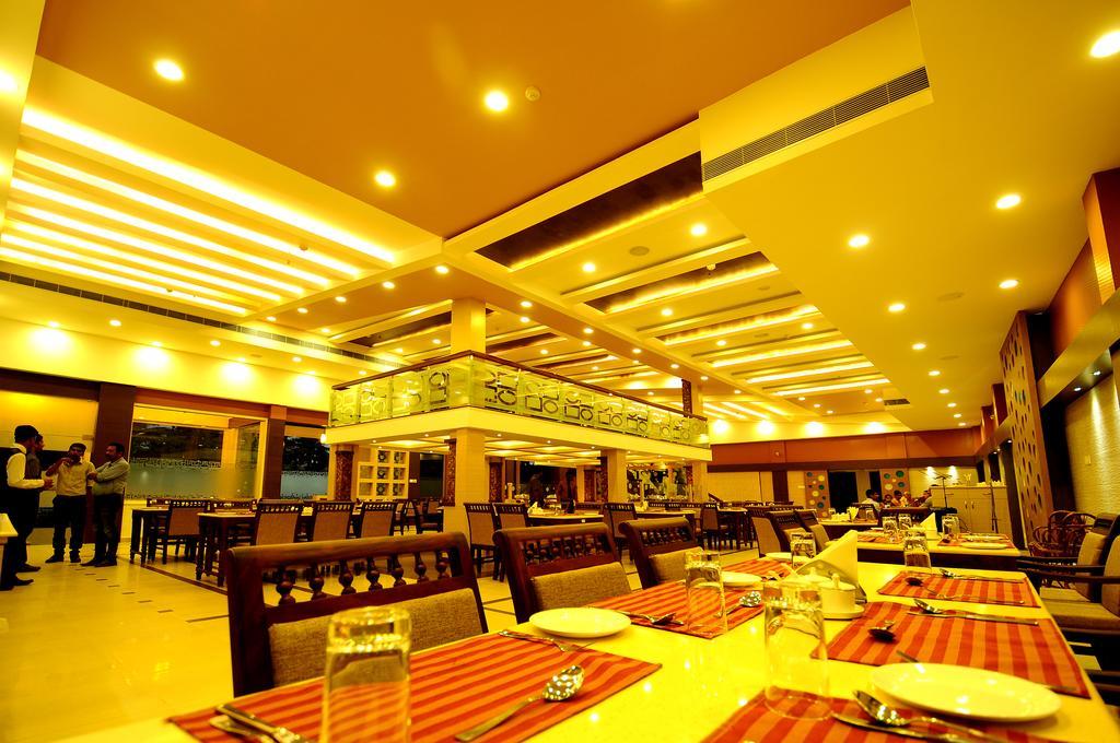 Hotel Aida Kottayam Exterior photo