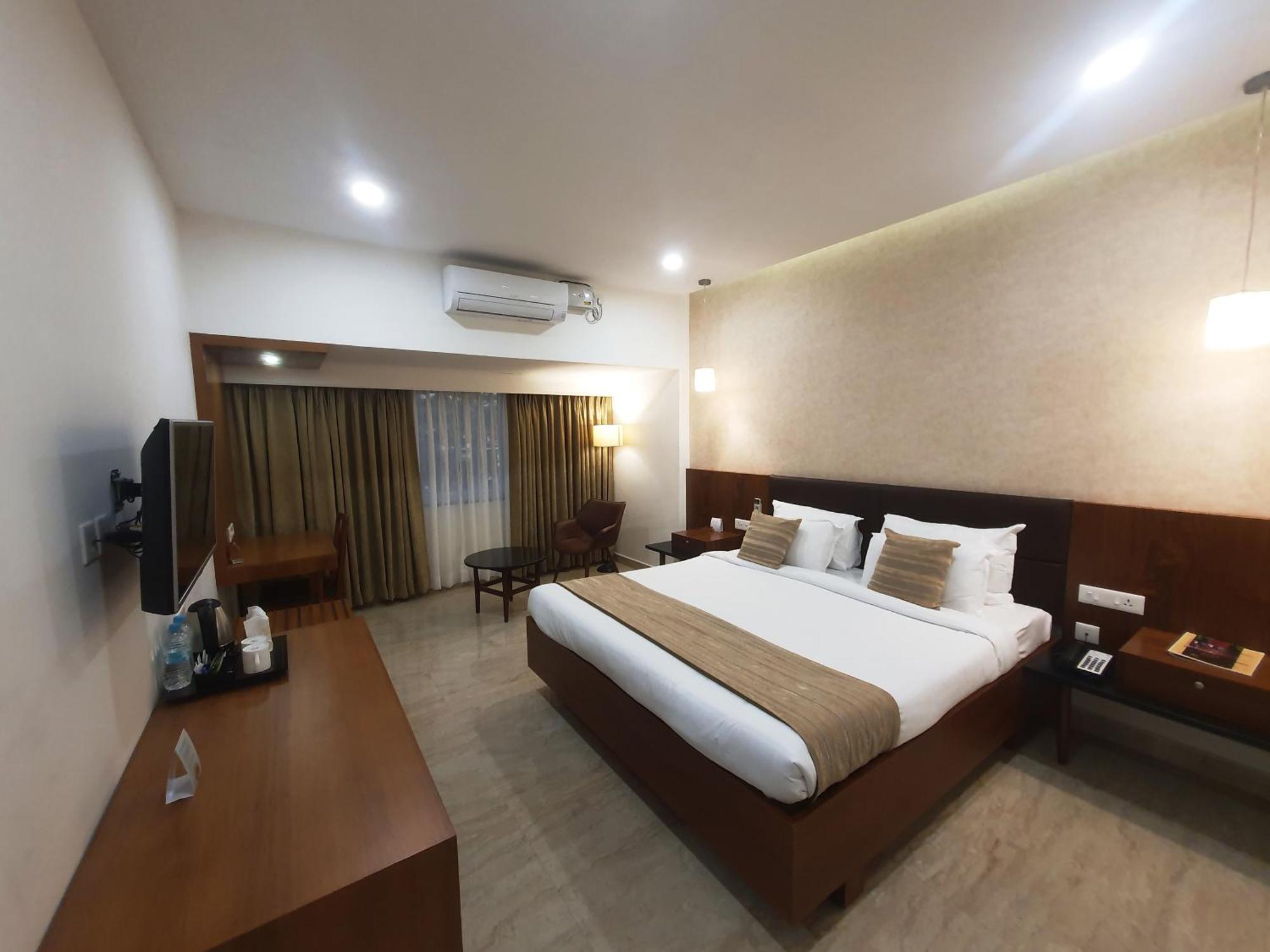 Hotel Aida Kottayam Exterior photo