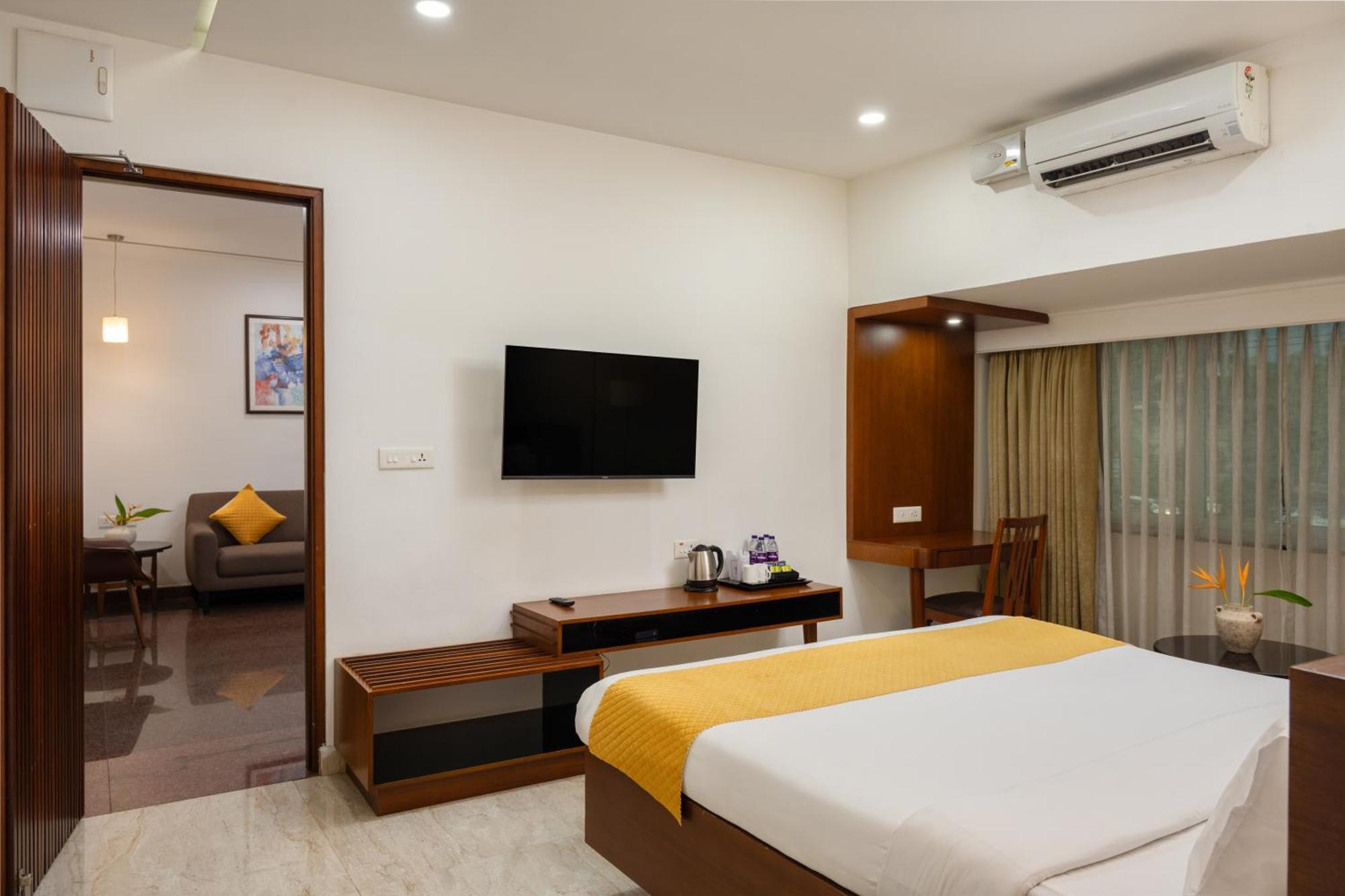 Hotel Aida Kottayam Exterior photo
