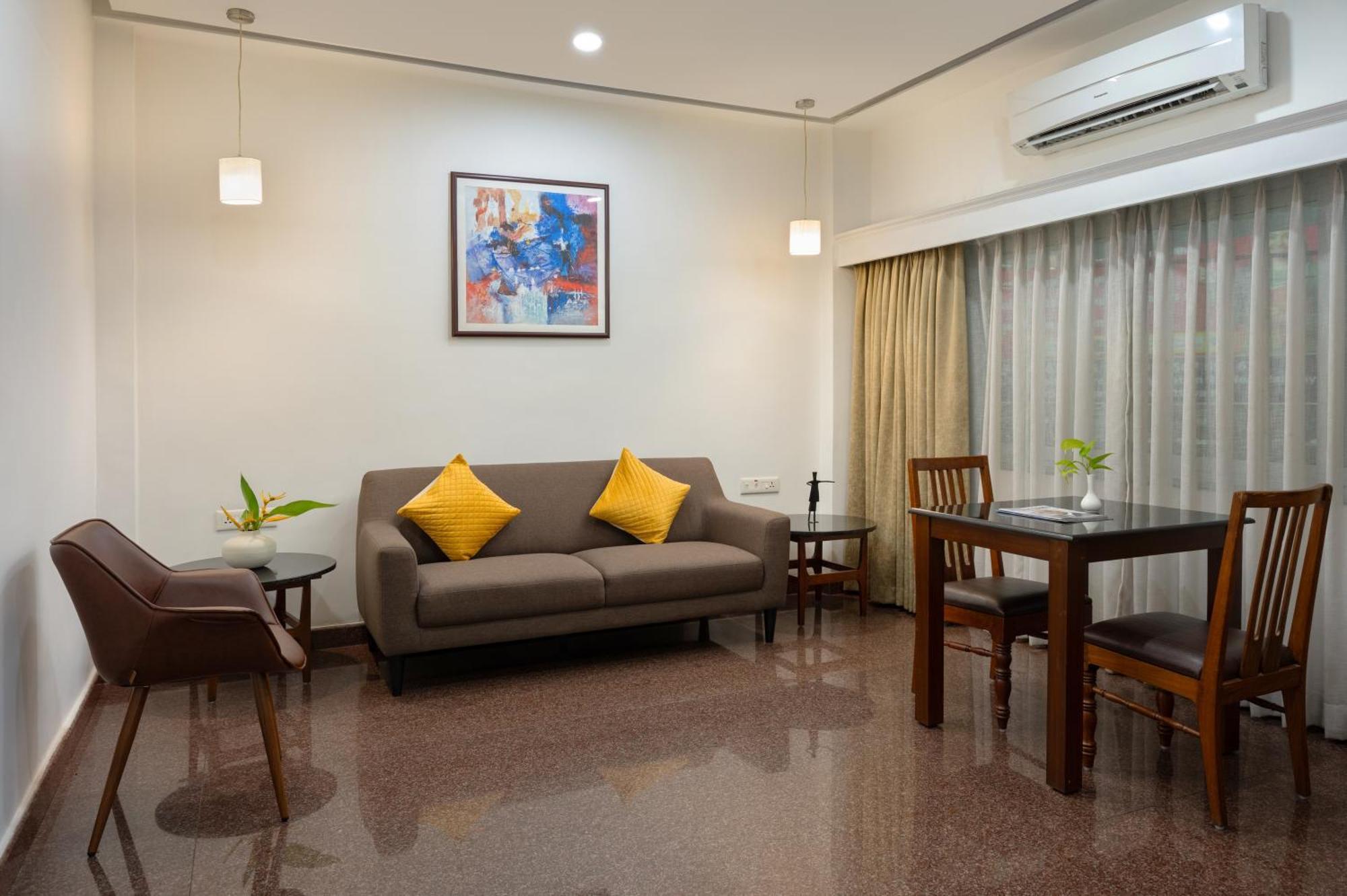 Hotel Aida Kottayam Exterior photo