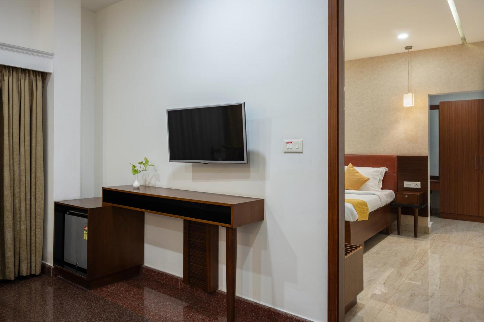 Hotel Aida Kottayam Exterior photo