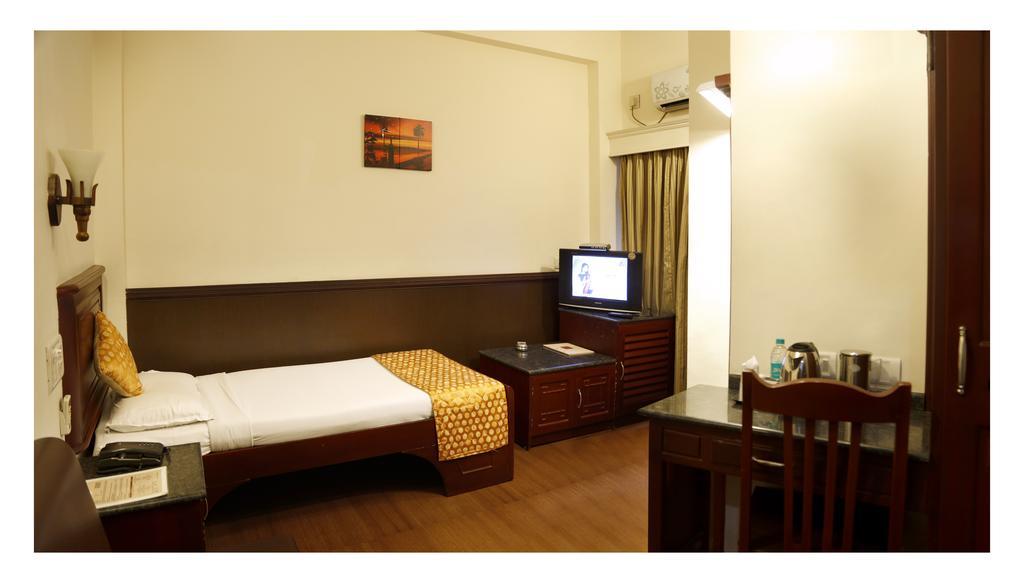Hotel Aida Kottayam Exterior photo