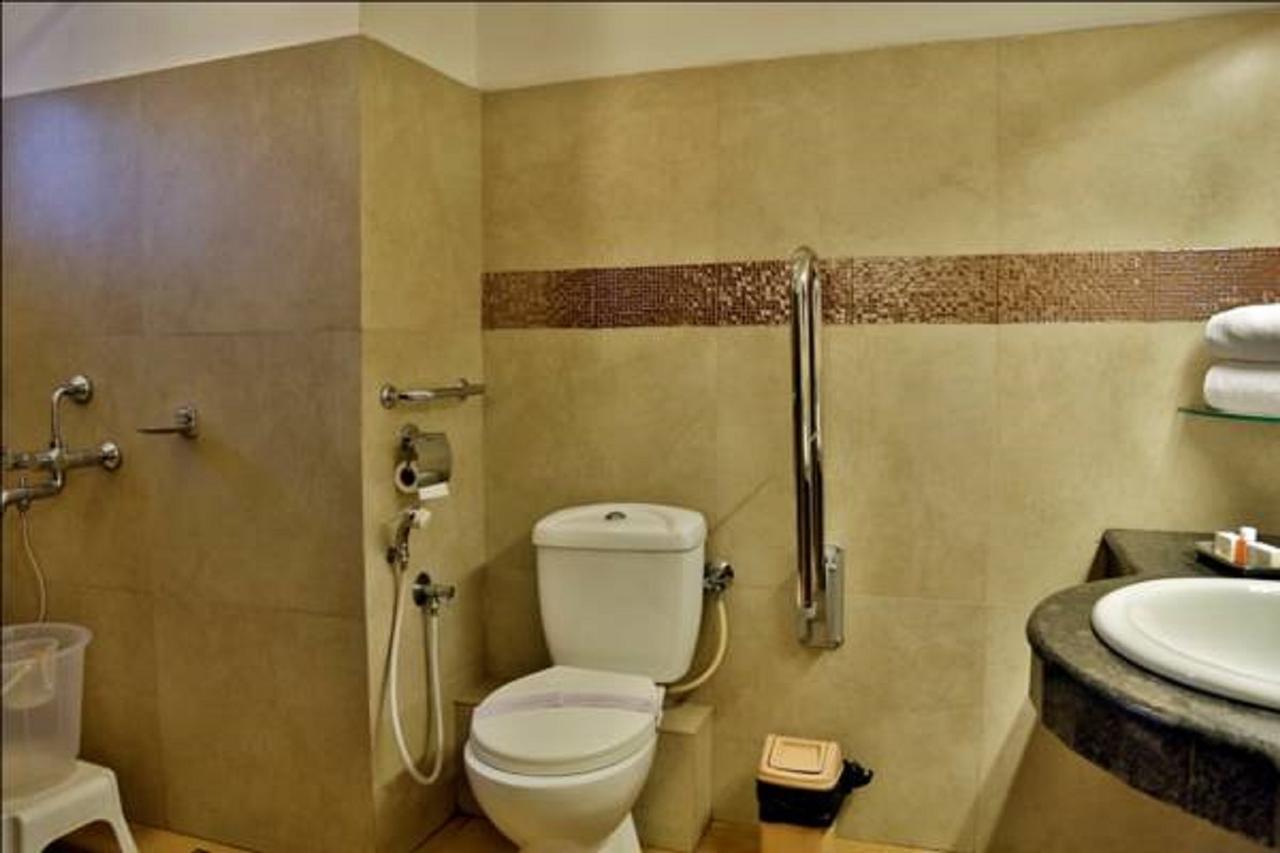 Hotel Aida Kottayam Exterior photo
