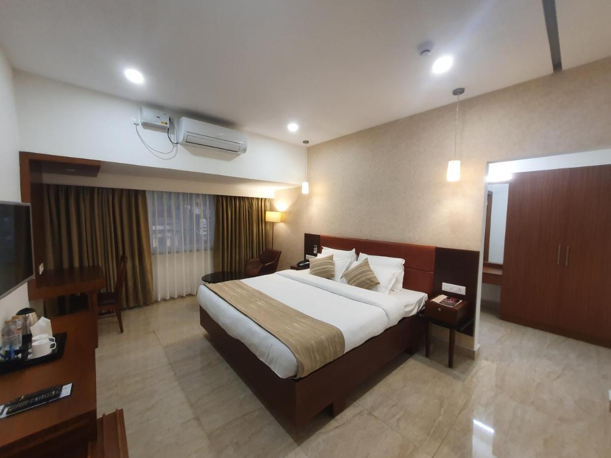 Hotel Aida Kottayam Exterior photo