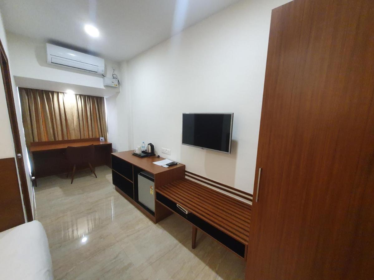 Hotel Aida Kottayam Exterior photo